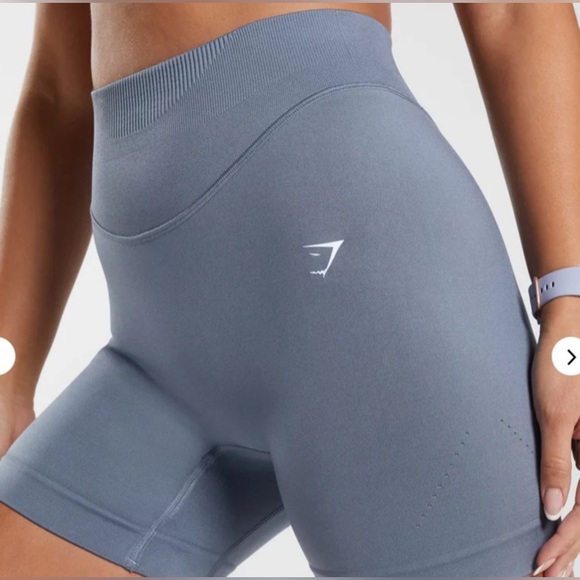 Gymshark Pants - GYMSHARK SWEAT SEAMLESS SHORTS Size M